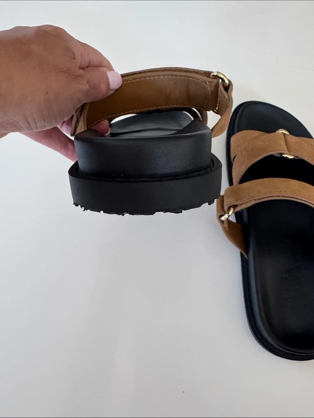 Zara Tan Suede Double-Strap Slide Sandals with Gold Accent-size 39 - Picture 5 of 9
